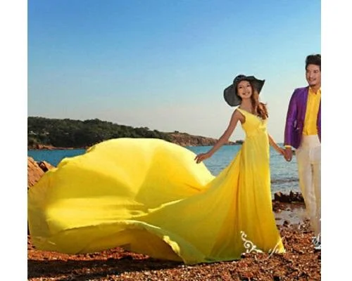 G178 (2), Yellow Prewedding Shoot Infinity Long Trail Gown Size(All)