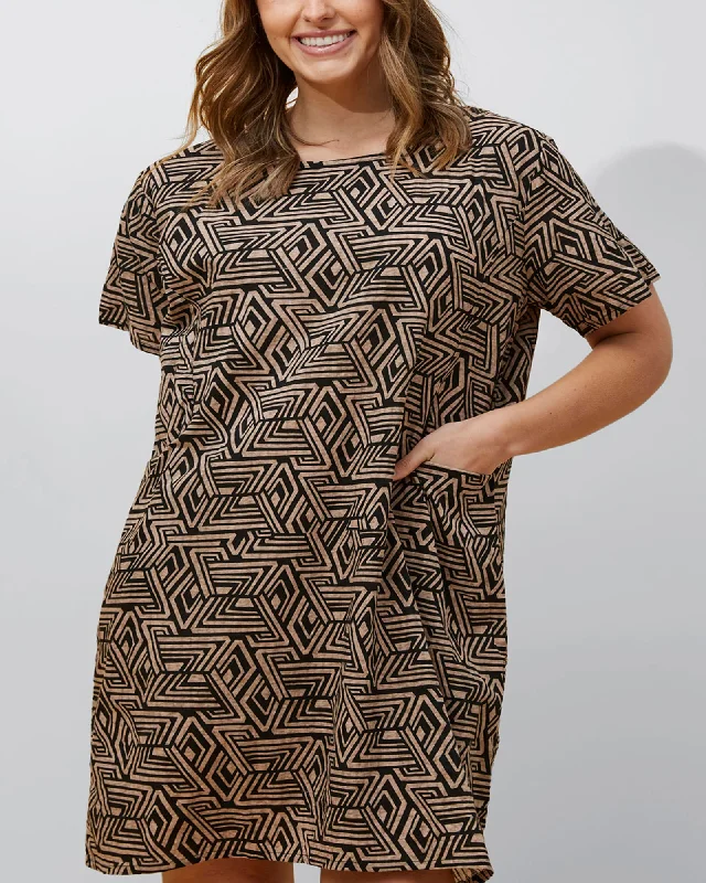 Eugenie Dress Loose Styled A-Line Geometric Print Black | Black