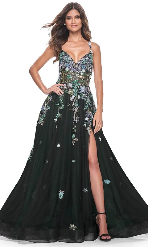 La Femme 32023 - V-Neck Sequin Lace Prom Gown